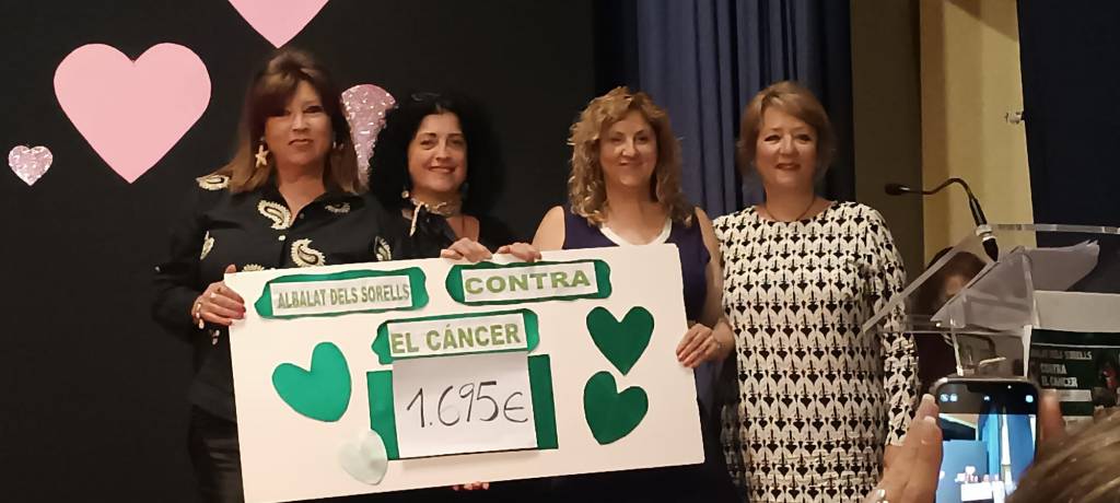 Gran èxit de participació en la Gala Benèfica organitzada per la Regidoria de Serveis Socials i l’Associació Contra el Càncer d’Albalat dels&nbsp;Sorells